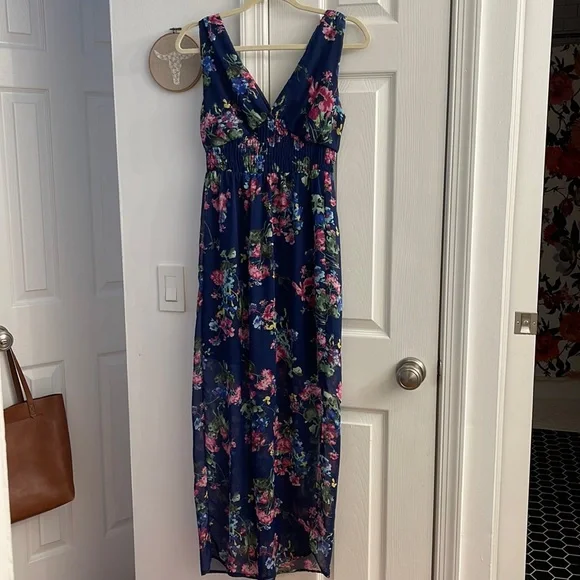 Sienna Sky | Dresses | Sienna Sky Floral Maxi Dress | Poshmark